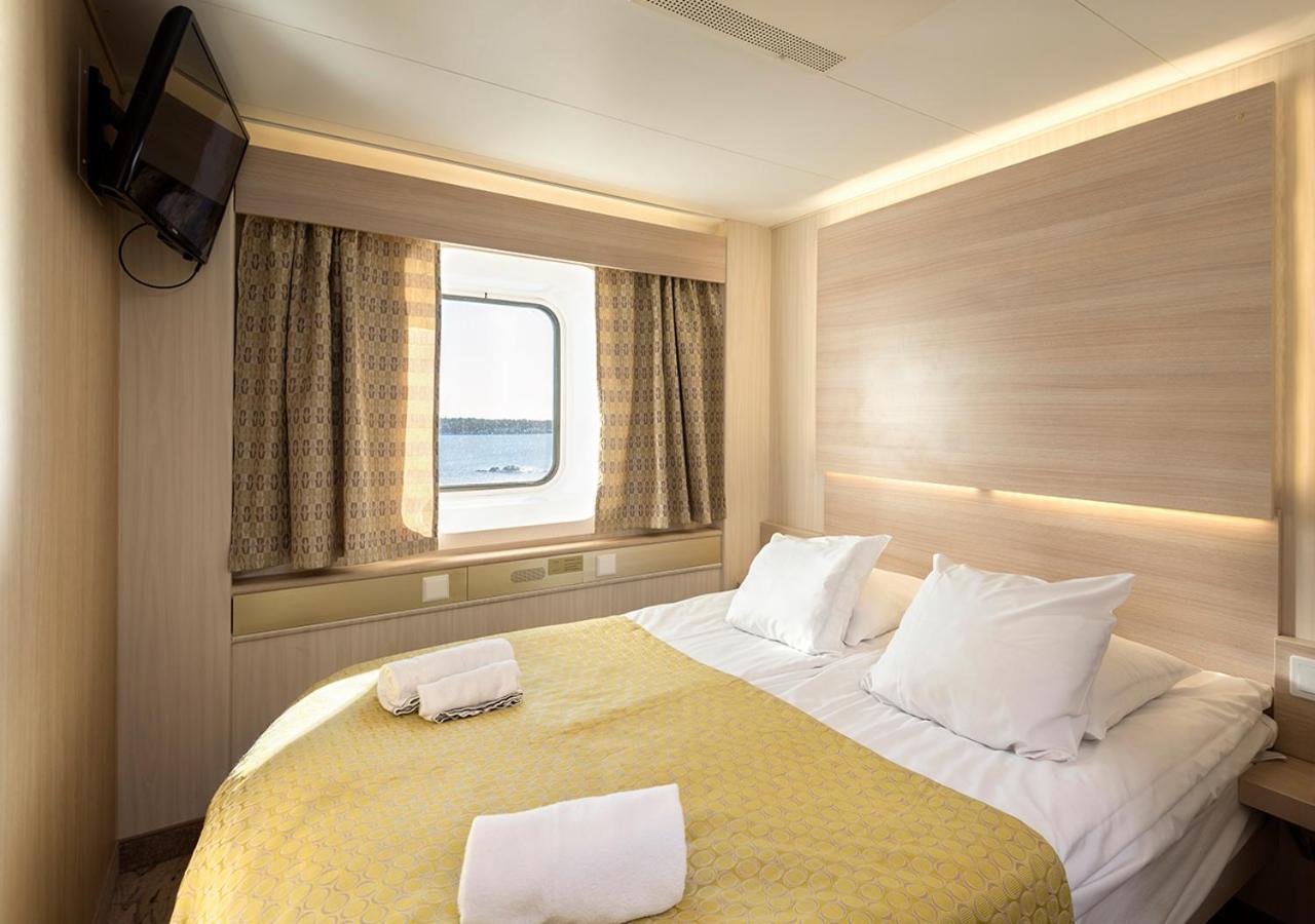 Viking Line Ferry Viking Cinderella - One-Way Journey From Helsinki To Stockholm Hotel Phòng bức ảnh